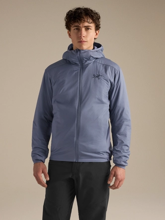 2---F26_X000009556_021320_Atom_Hoody_Stratus_Men_M_Front-View_Lowres