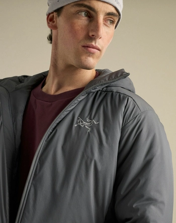 4---F26-X000009902-Atom-SV-Hoody-Cloud-Fabric-Detail