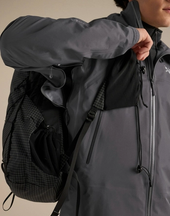 9---F26-X000010854-Beta-SL-Jacket-Cloud-Pit-Zip