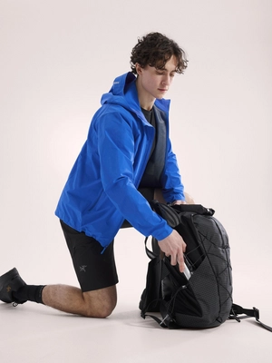 4---S26_X000010606_018561_Gamma Lightweight Hoody_Fluidity_Men_M_Full-Body_Lowres