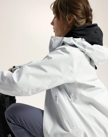 9---S26-X000010020-Beta-SL-Jacket-Solitude-Women-s-Pit-Zip