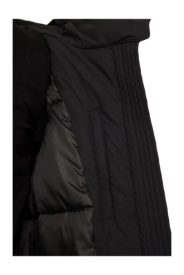 7---Saira_ELVINE_jacket_black_2626