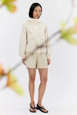 8---Sallie_ELVINE_jacket-soft-white_240424-1985
