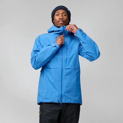 6---Keb_GTX_Jacket_M_12500182-525_F_MODEL_1957