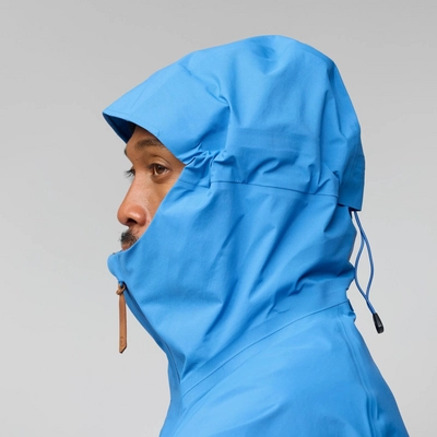 8---Keb_GTX_Jacket_M_12500182-525_H_MODEL_2072