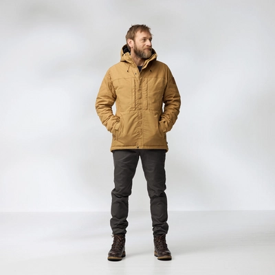 10---Skogso_Padded_Jacket_M_82279-232_C_MODEL_FJR