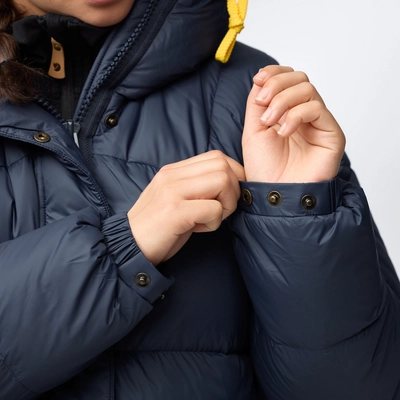 7----Expedition_Long_Down_Parka_W_86126-560_N_MODEL_FJR