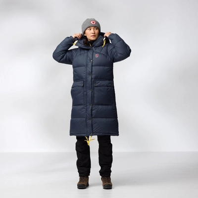 7---Expedition_Long_Down_Parka_W_86126-560_F_MODEL_FJR