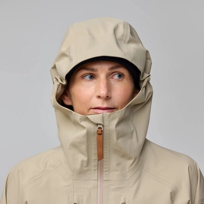 29---Keb_GTX_Jacket_W_14500177-118_G_MODEL_0294