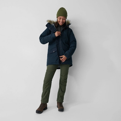 3---Singi_Down_Jacket_W_86374-555_C_MODEL_FJR