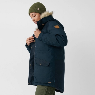 4---Singi_Down_Jacket_W_86374-555_E_MODEL_FJR