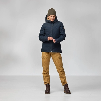 3---Stina_Padded_Jacket_W_14500170-555_C_MODEL_2076