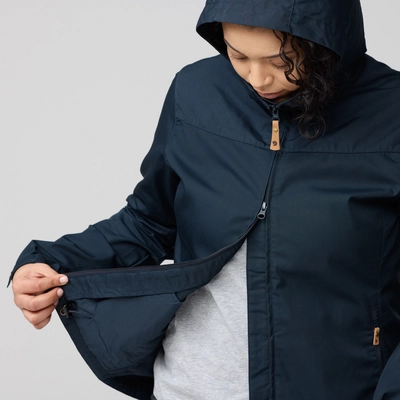 13---Stina_Jacket_W_89234-555_L_MODEL_0689
