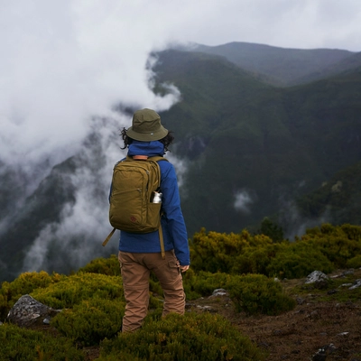 18---square_Mood_SS22_Daniel_Blom_EverydayOutdoor_Madeira_0860_EXP_2026-11-18