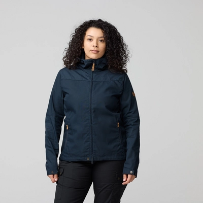 3---Stina_Jacket_W_89234-555_H_MODEL_0599