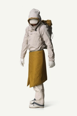14---Ms-Shelter-Anorak_Sandstorm_800094_148_SET_7703_c_low