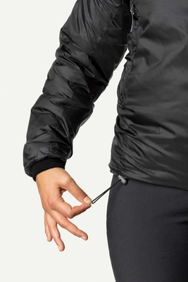 8---Ws-Mrs-Dunfri-Jacket_True-Black_106924_900_D_7_72