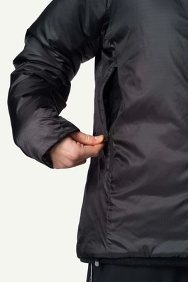 7---Ws-Dunfri_True-Black_820002_900_D_8848_c_low