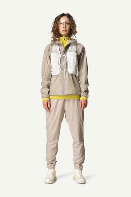 4---Ws-The-Orange-Jacket_Sandstorm_840004_148_SET_3395