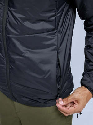 7---Poederbaas_Freeride_Insulated_Jacket_Men_PB260750_001_Black_09
