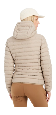 7---6627600_567_model_back-half_01