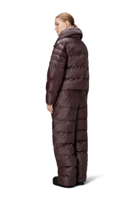 8---17230_depth_aw25_women_2