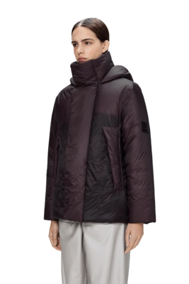 4---17200_depth_aw25_women_4