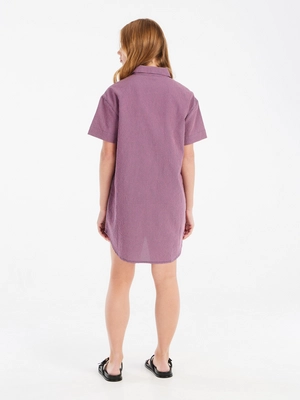 7---24951002_841_model_back-full_01