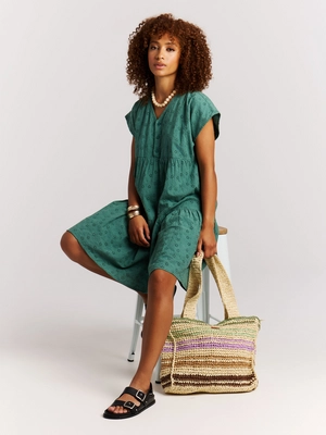 5---24661004_477_model_front-full_02