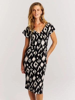 5---24661003_290_model_front-half_01