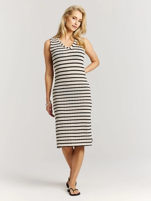 4---24661012_106_model_front-full_01