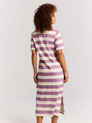 24661002_275_model_back-half_01