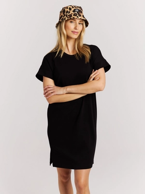 24661001_290_model_front-half_01