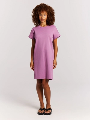 4---24661001_275_model_front-full_01