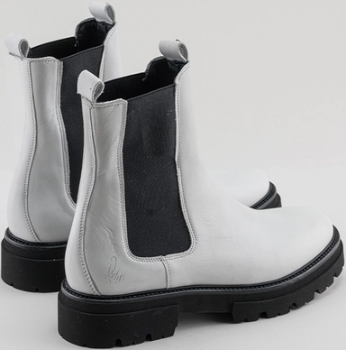 kaatje-lthr-0712-wht-blk_achter
