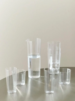 3---hay-angle-carafe-09-litre-clear-79816_1920x1920