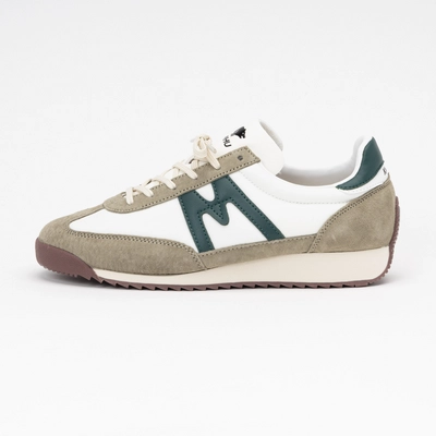 Sneaker Karhu Mestari Unisex Abbey Stone / Rain Forest