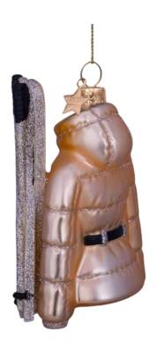 4---1237000105032.web-1-_no-bg
