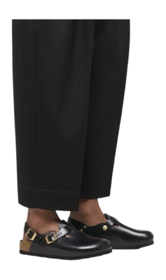 4---1030853_f_look_f