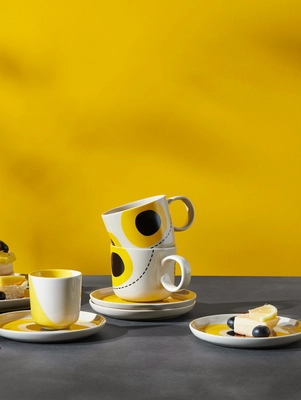 3---Variete-Kaffeetassen-Brotteller-saltodusoleil