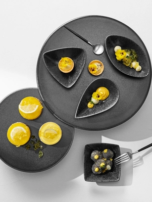 3---Grande-Nero-Tortenplatten-Schaelchen-topview-1512x