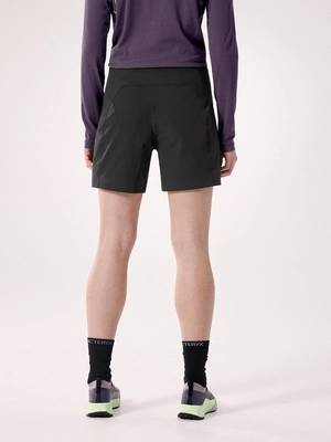 2---S26_X000010392_002291_Gamma Short 6_Black_Women_4_Back-View_Lowres