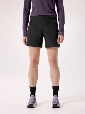 3---S26_X000010392_002291_Gamma Short 6_Black_Women_4_Front-View_Lowres