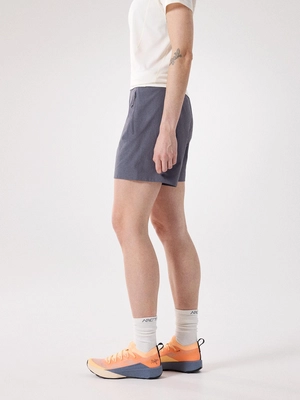 S26_X000010392_021549_Gamma Short 6_Dk Stratus_Women_4_Side-View_Lowres
