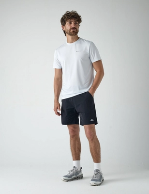 4---LR_FULL_FRONT_ACTIVE_AR-P-028-LW_AR_ACTIVE_SHORT_MENS_BLACK_CORTAZU