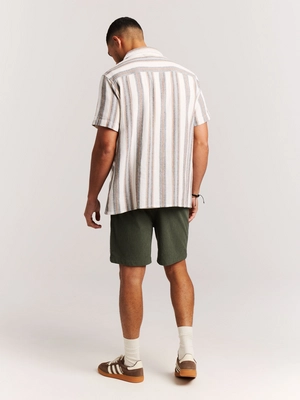 7---23761002_855_model_back-full_01