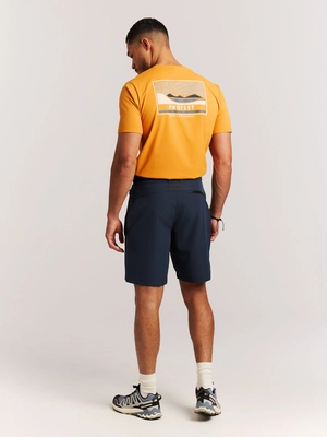 6---23761006_906_model_back-full_01