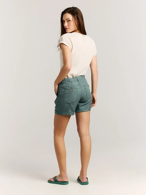 8---23661016_477_model_back-full_01