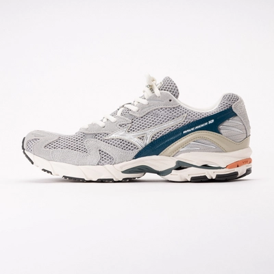 羽咋海岸　憂色 Mizuno Unisex Wave Rider 10 Harbor Mist/Dawn Blue/Sailor Blue 26