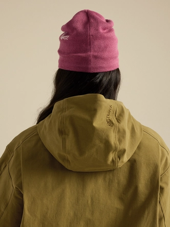 3----F26_X000006756_023390_Bird_Head_Toque_Lt_Renegade_-_Rose_Neutral_NA_Back-View_Lowres